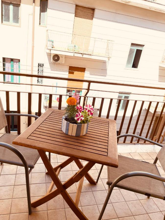 ساليرنو B&B Stella In Centro المظهر الخارجي الصورة